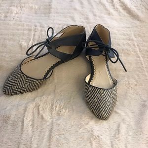 NWOT Restricted navy and tweed flat